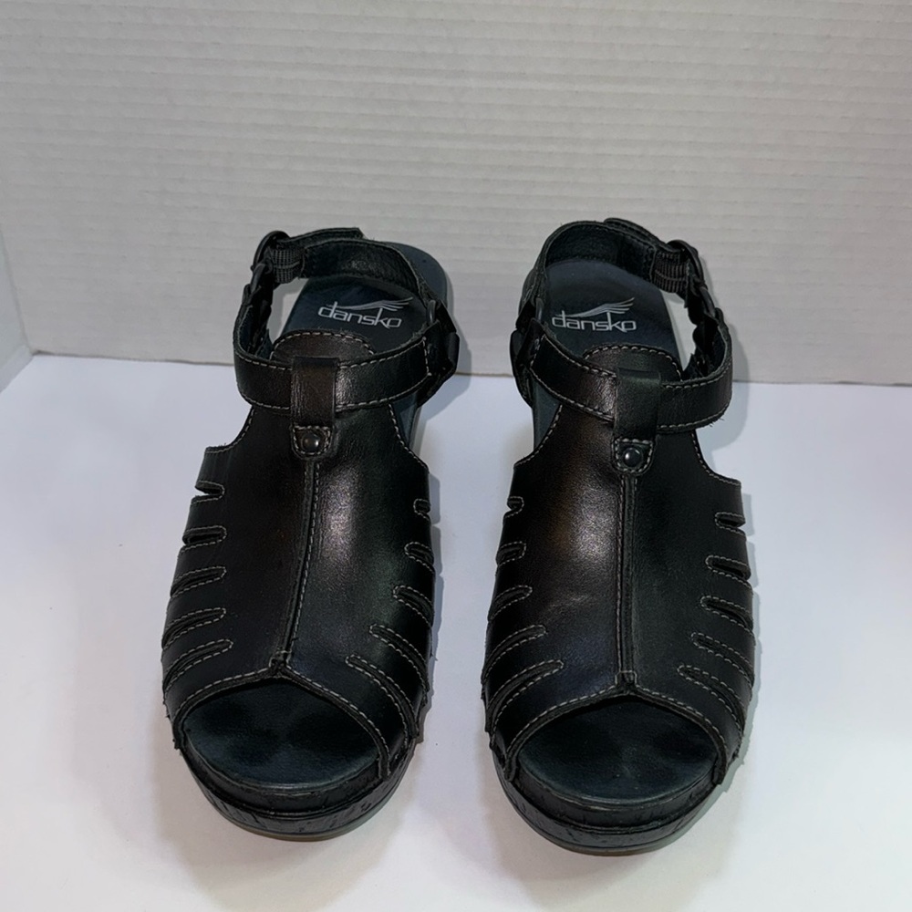 Dansko Randa Women’s Black Leather Block Heel Slingback Dress Sandal